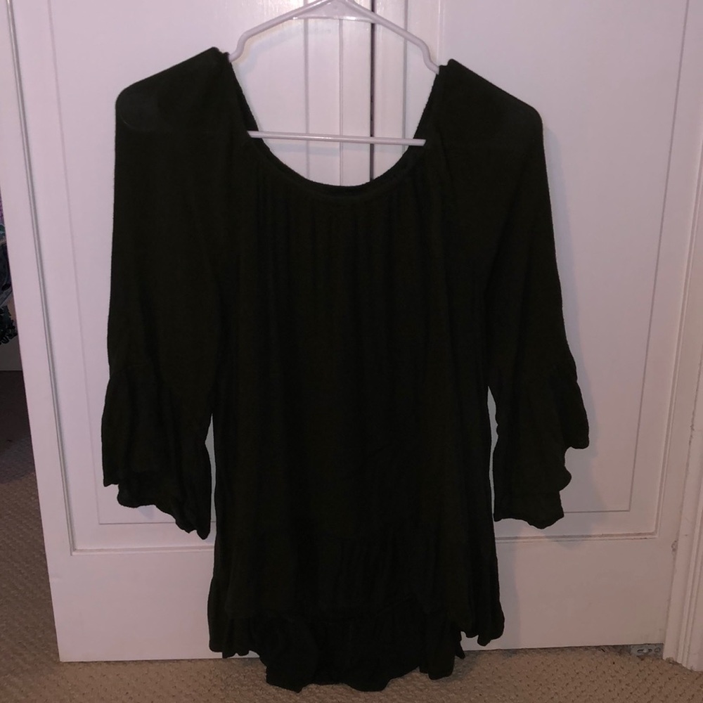 dark green ruffle top